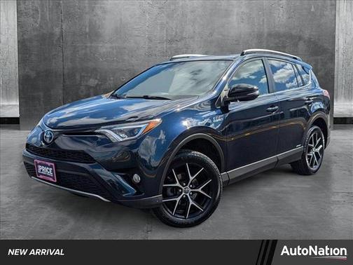 2017 Toyota RAV4 Hybrid SE
