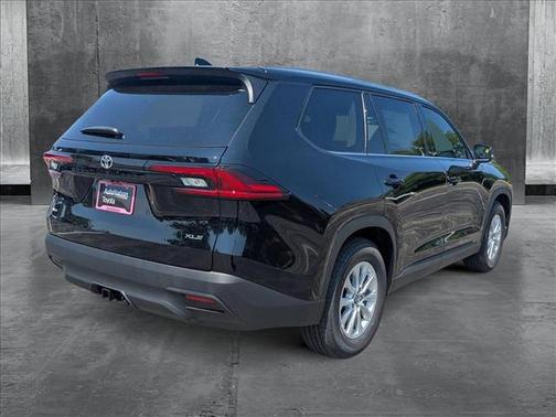 2025 Toyota Grand Highlander XLE