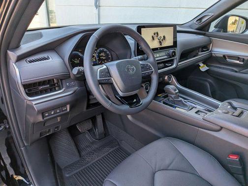 Midnight Black Metallic 2026 Toyota Highlander Hybrid Base