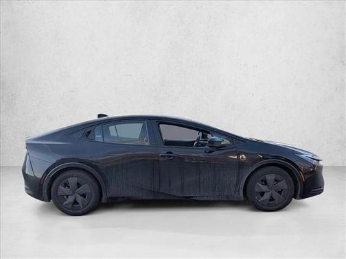 2025 Toyota Prius LE