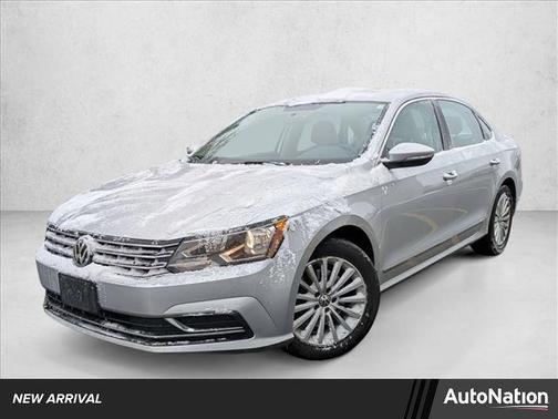 2017 Volkswagen Passat 1.8T SE