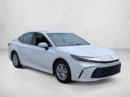 Ice Cap 2025 Toyota Camry LE