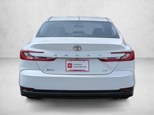 Ice Cap 2025 Toyota Camry LE