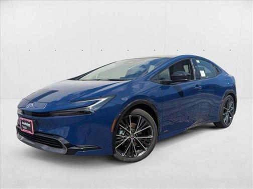 2025 Toyota Prius XLE
