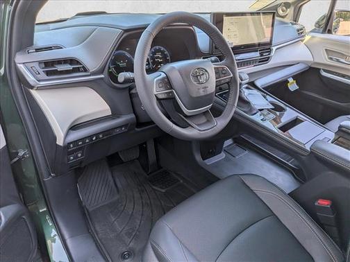 Cypress 2026 Toyota Sienna Platinum