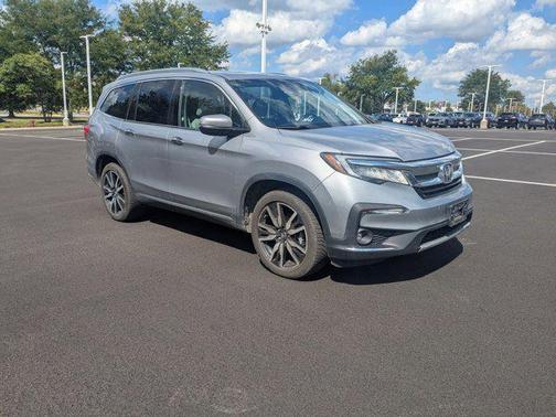 2020 Honda Pilot Touring 8-Passenger