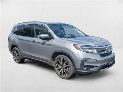 2020 Honda Pilot Touring 8-Passenger