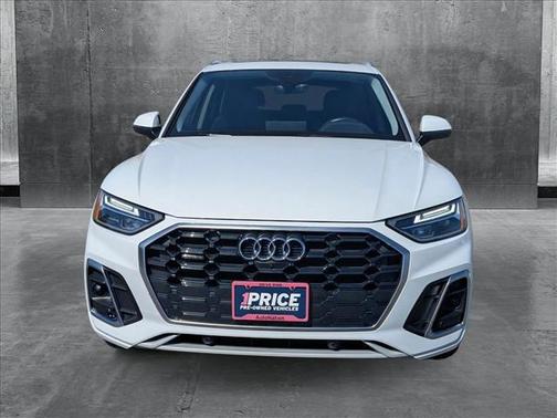 2022 Audi Q5 45 S line Premium Plus