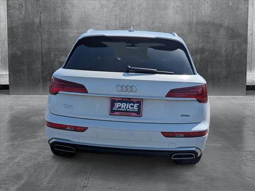 2022 Audi Q5 45 S line Premium Plus