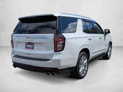 Iridescent Pearl Tricoat 2023 Chevrolet Tahoe 4WD High Country