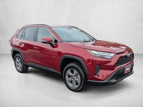 2025 Toyota RAV4 Hybrid XLE