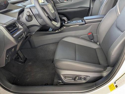 2025 Toyota Prius XLE