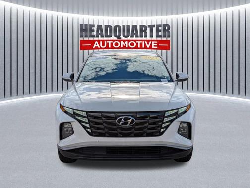 2023 Hyundai TUCSON SE