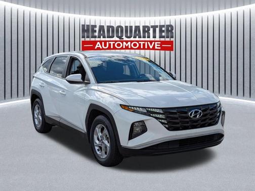 2023 Hyundai TUCSON SE