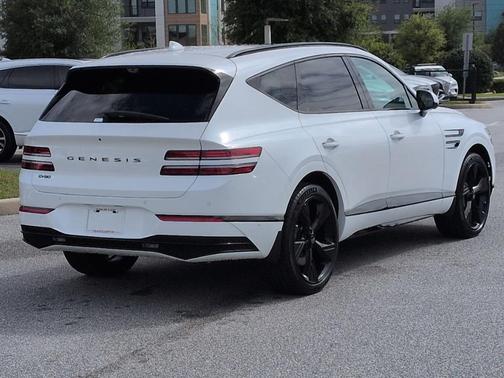 White 2026 Genesis GV80 3.5T Prestige Black