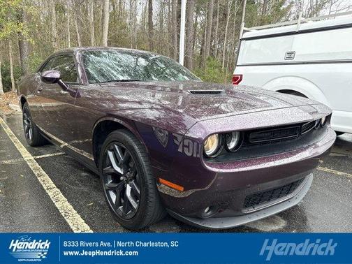 2022 Dodge Challenger SXT