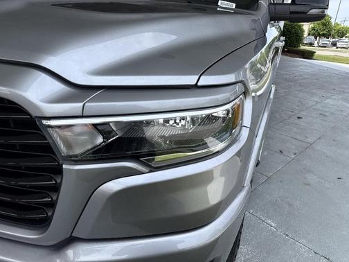 Billet Silver Metallic Clearcoat 2025 RAM 1500 Laramie