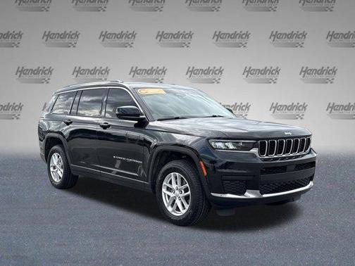 2022 Jeep Grand Cherokee L Laredo
