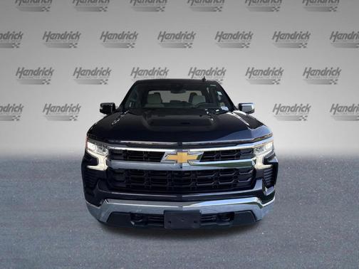 Dark Ash Metallic 2024 Chevrolet Silverado 1500 LT