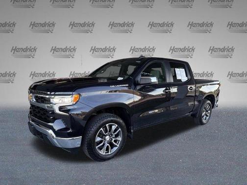 Dark Ash Metallic 2024 Chevrolet Silverado 1500 LT