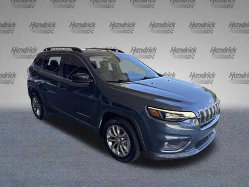 2022 Jeep Cherokee Latitude Lux