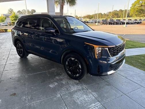 Midnight Black 2024 Kia Sorento S