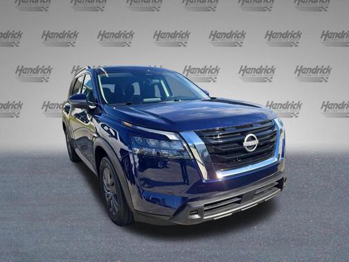 Deep Ocean Blue 2025 Nissan Pathfinder SV