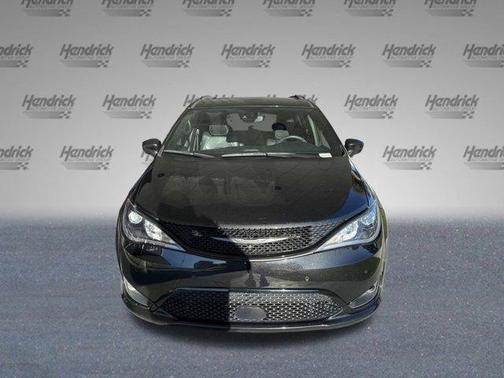 2020 Chrysler Pacifica Launch Edition