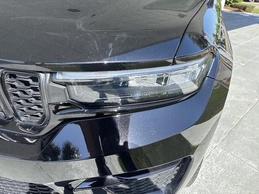 Diamond Black 2023 Jeep Grand Cherokee Limited