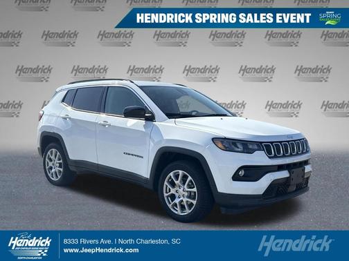 Bright White Clearcoat 2022 Jeep Compass Latitude Lux