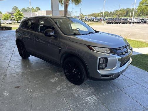 Mercury Gray Metallic 2022 Mitsubishi Outlander Sport LE