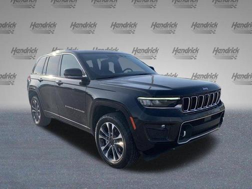 2023 Jeep Grand Cherokee Overland