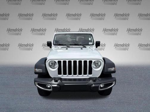 Bright White Clearcoat 2023 Jeep Gladiator Sport