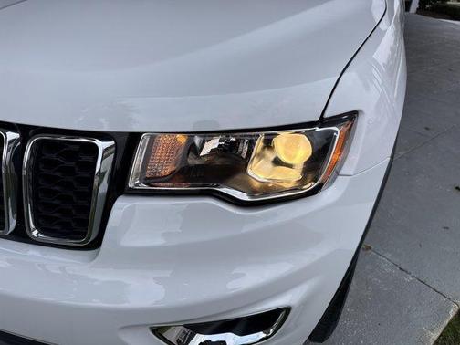 2022 Jeep Grand Cherokee WK Laredo