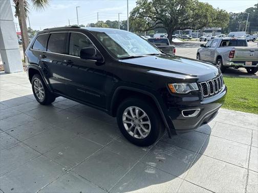 2021 Jeep Grand Cherokee Laredo X 4x4