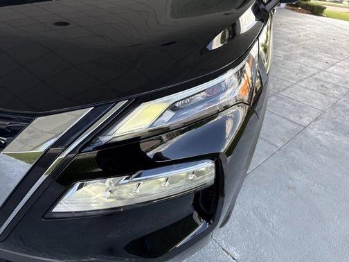 Black 2023 Nissan Rogue SV
