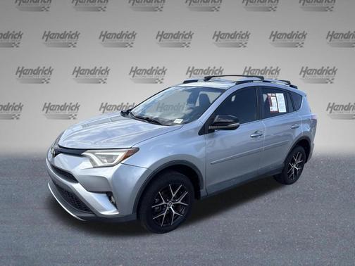 Silver Sky Metallic 2016 Toyota RAV4 SE