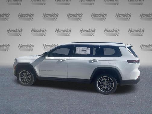 Bright White Clearcoat 2027 Jeep Grand Cherokee L Limited
