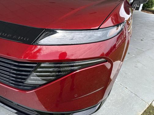 Scarlet Ember Tintcoat / Super Black 2025 Nissan Murano Platinum