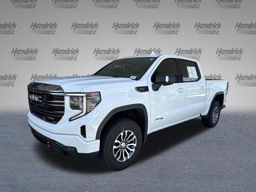 Summit White 2023 GMC Sierra 1500 AT4