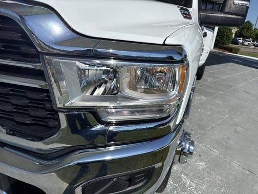 Bright White Clearcoat 2024 RAM 3500 Big Horn