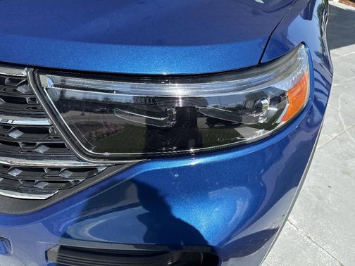 Atlas Blue Metallic 2022 Ford Explorer XLT