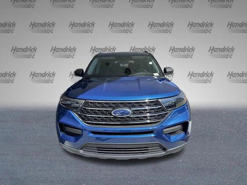 Atlas Blue Metallic 2022 Ford Explorer XLT