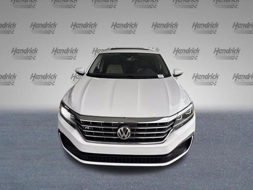 Pure White 2020 Volkswagen Passat 2.0T R-Line