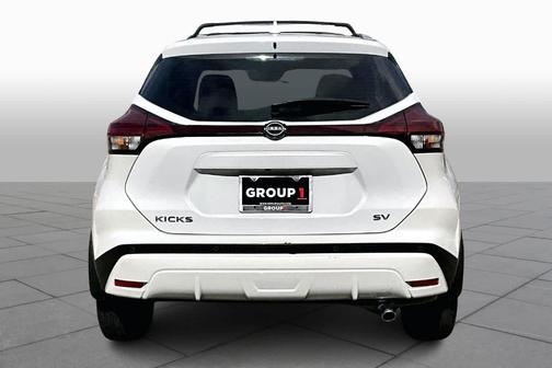 2024 Nissan Kicks SV
