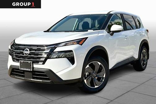 Everest White P 2025 Nissan Rogue SV