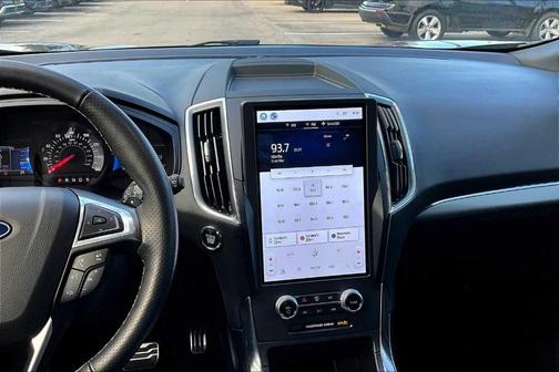 2022 Ford Edge ST