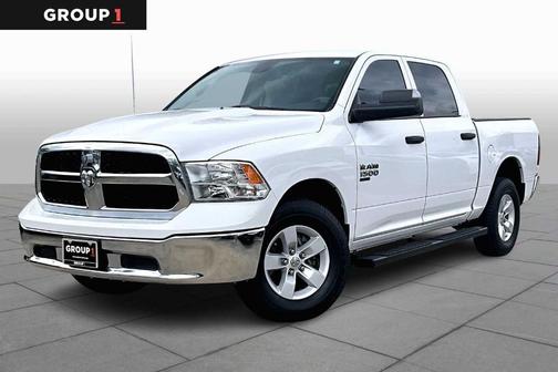 Bright White Clearcoat 2023 RAM 1500 Classic SLT