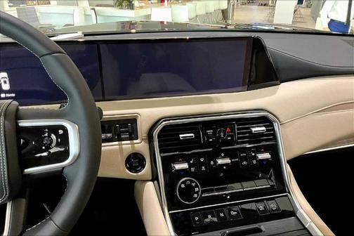 2025 Nissan Armada Platinum Reserve