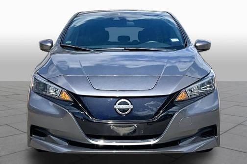 Gun Metallic 2023 Nissan Leaf S